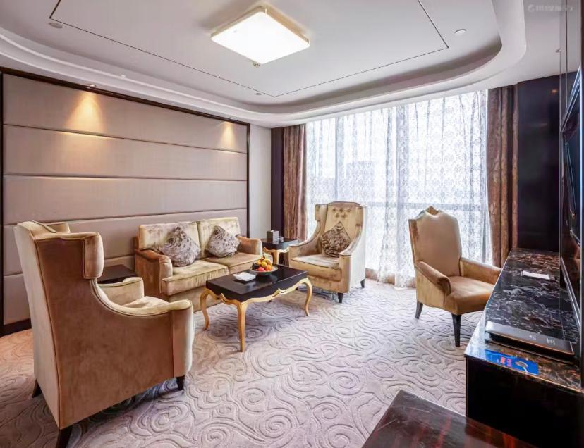 Wyndham Grand Plaza Royale Changsheng Jiangyin Exterior foto