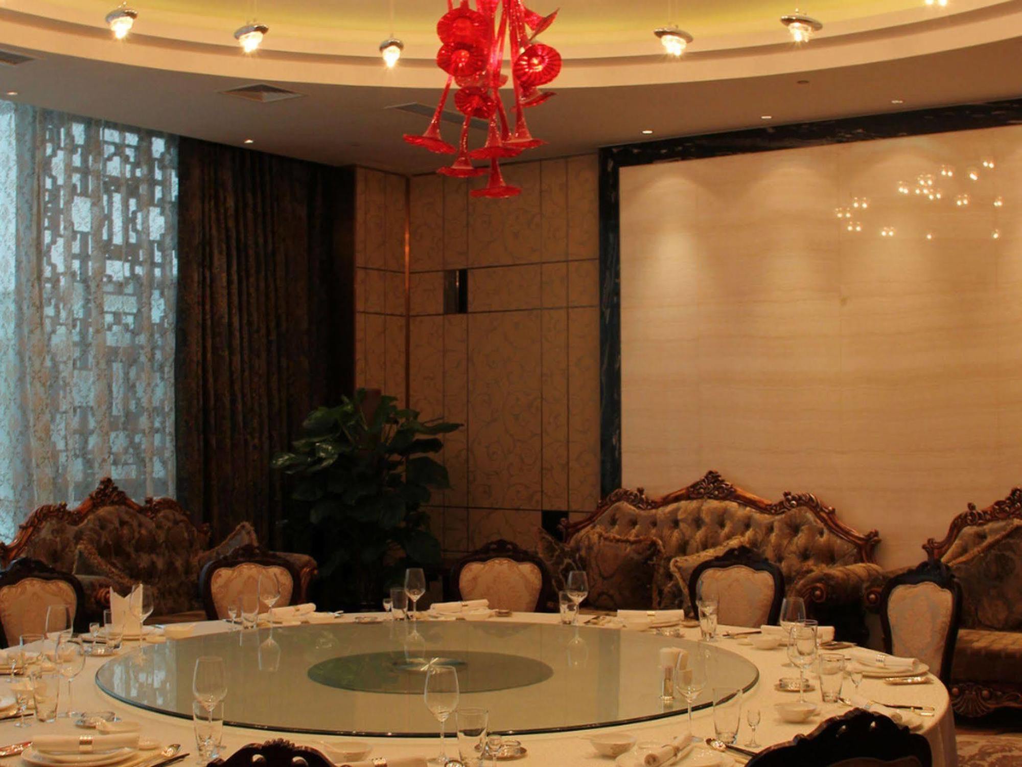 Wyndham Grand Plaza Royale Changsheng Jiangyin Exterior foto