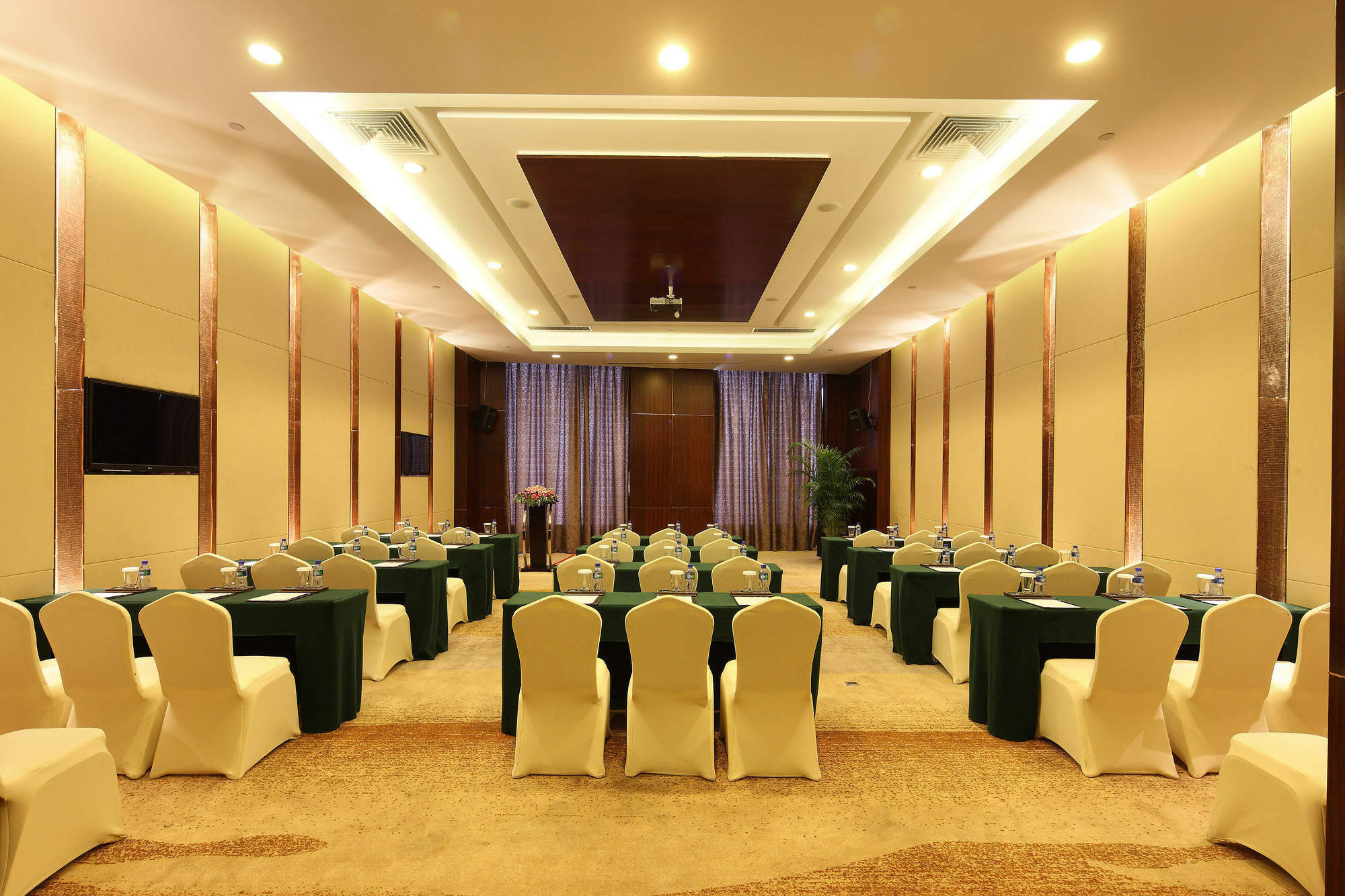 Wyndham Grand Plaza Royale Changsheng Jiangyin Exterior foto